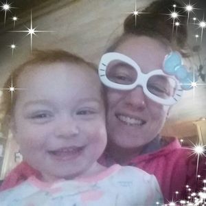 Meet your Posher, Adell